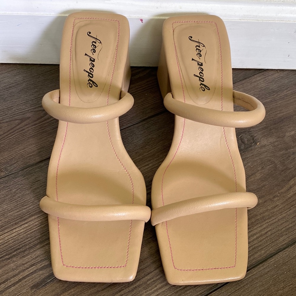 Free People Parker Double Strape Heel size 9.5 color cream